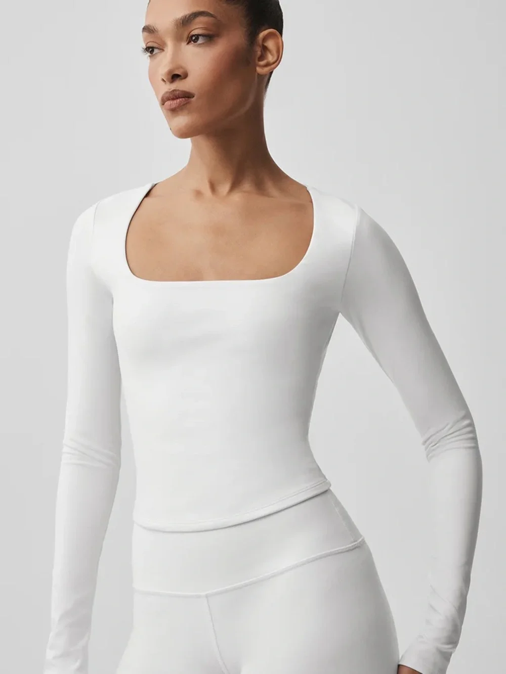 ALO Softsculpt Precision Long Sleeve in White - Small